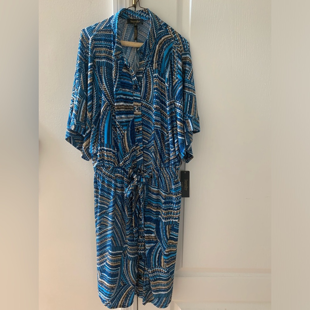 New Size XS Laundry blue button down dress with tie at the waist.